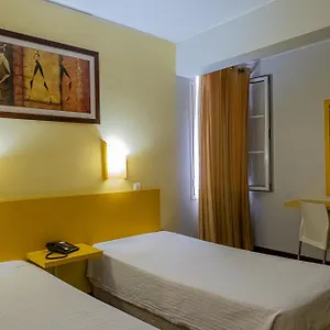 Residencial Chafariz /queimada Pensión